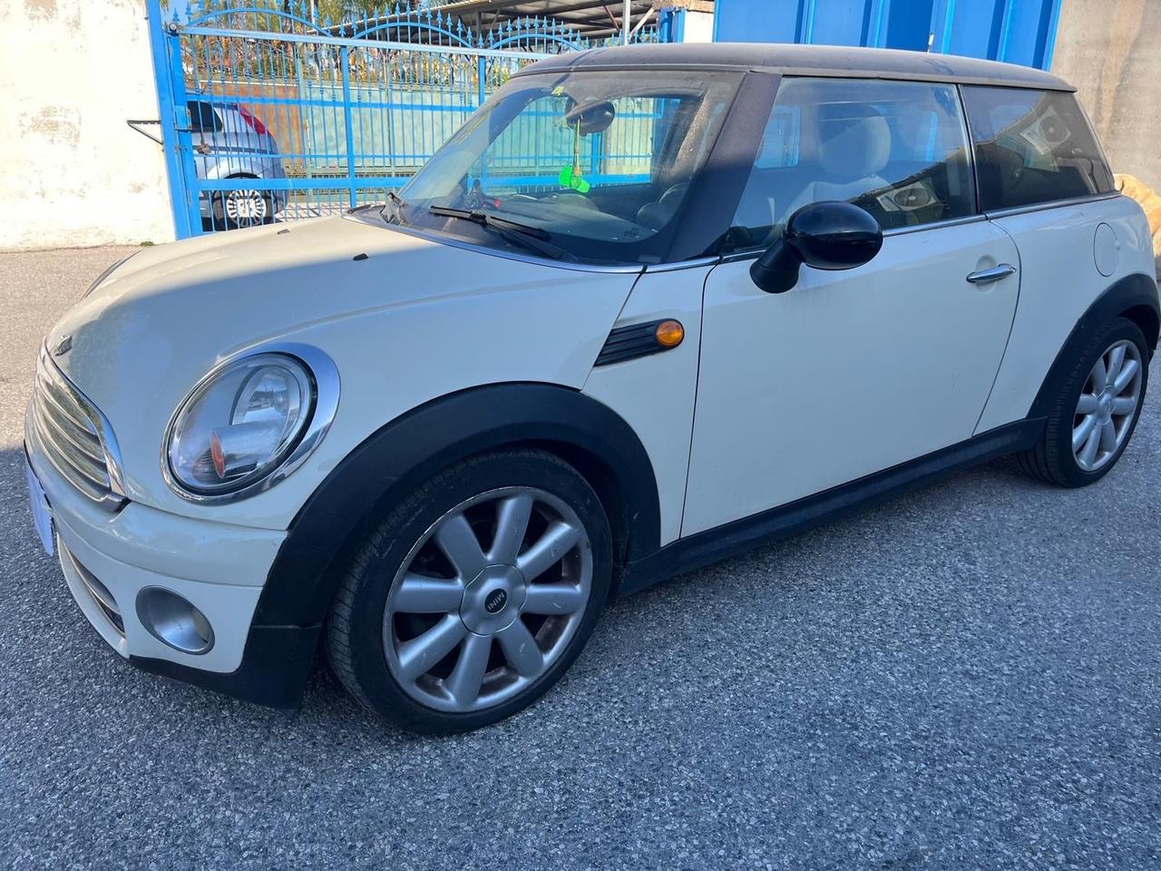 Mini Cooper 1.6 D-full-2008