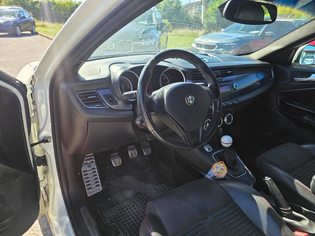 Alfa Romeo Giulietta 1.6 JTDm-2 105 CV Exclusive