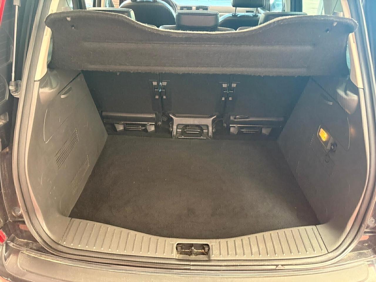 FORD FOCUS C-MAX Diesel TDCi 1.6 CV 110 con Km 186.056 garanzia 12 mesi