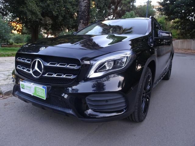 MERCEDES-BENZ GLA 200 d Automatic Premium Night Edition