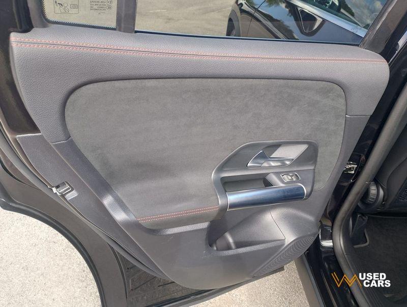 Mercedes-Benz GLA GLA 180 d Automatic Premium
