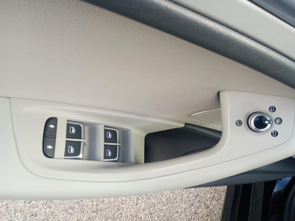 Audi A6 Avant 2.0 TDI 150cv ultra S-tronic Business Plus