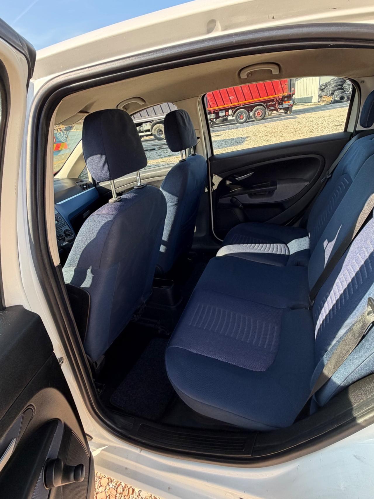 Fiat Grande Punto 1.3 MJT 90 CV 5 porte Dynamic