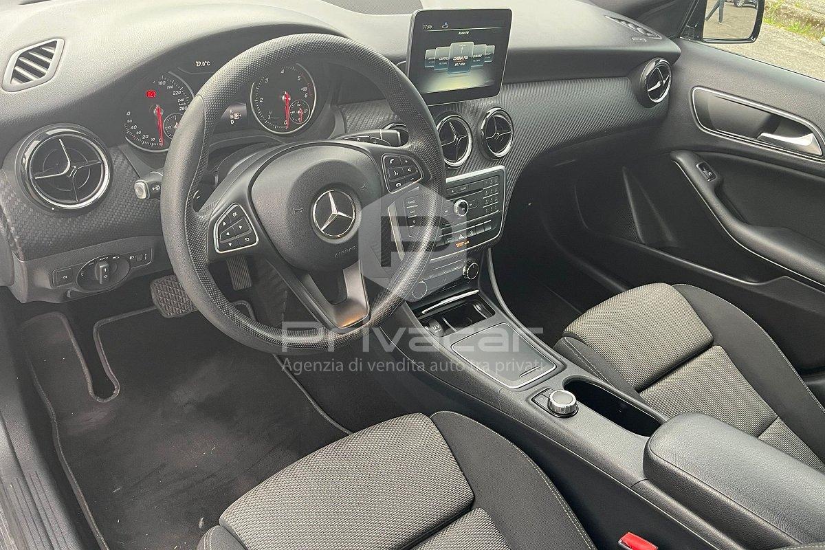MERCEDES GLA 180 d Automatic Executive