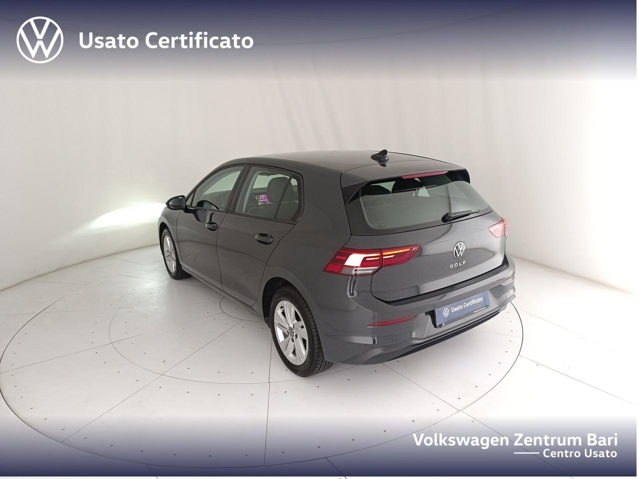 Volkswagen Golf 2.0 tdi life 115cv