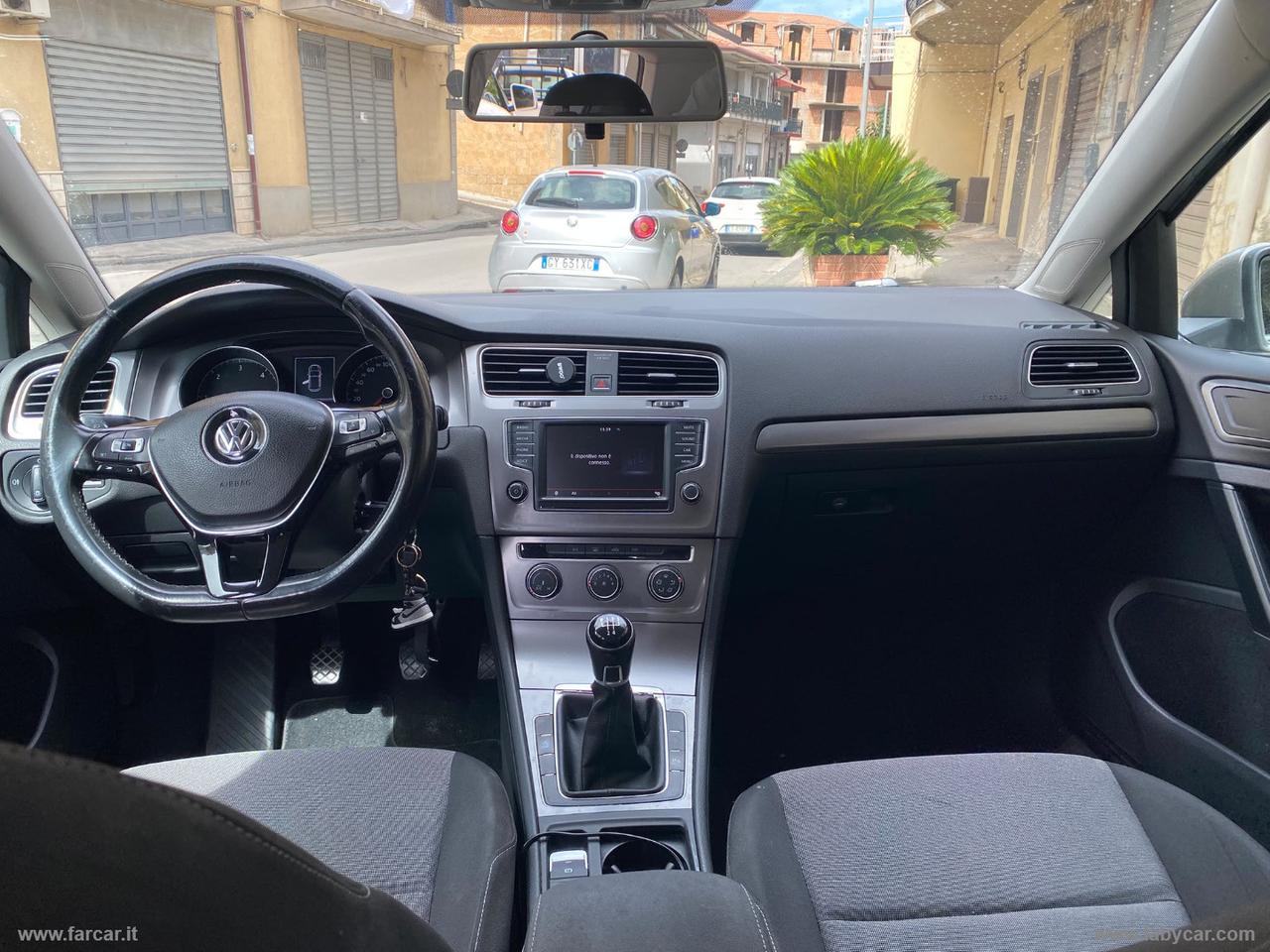 VOLKSWAGEN Golf 1.6 TDI 90CV 5p. Bus. Trendline BMT TRATTABILI