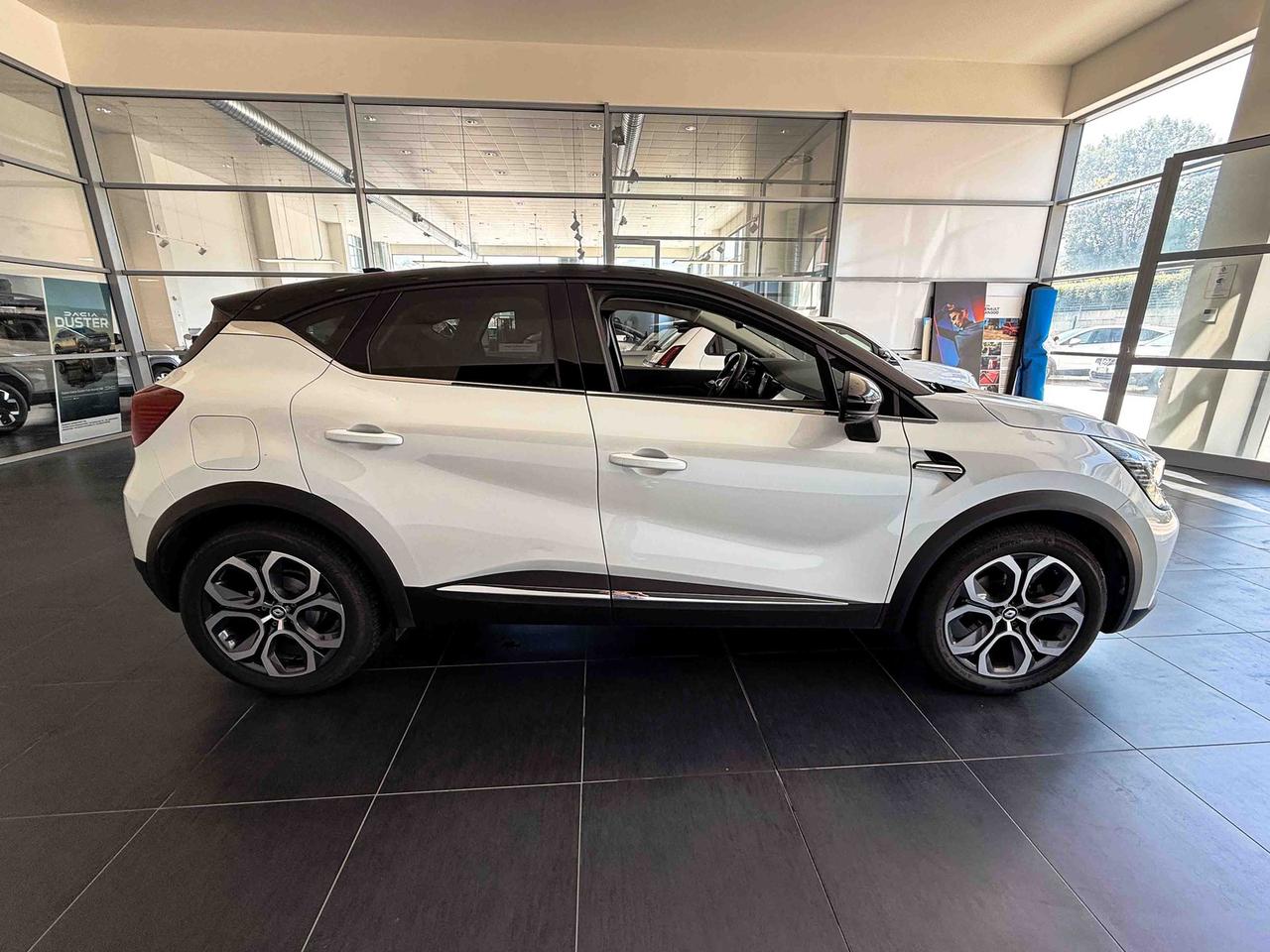 Renault Captur 1.6 e-tech phev intens 160cv auto
