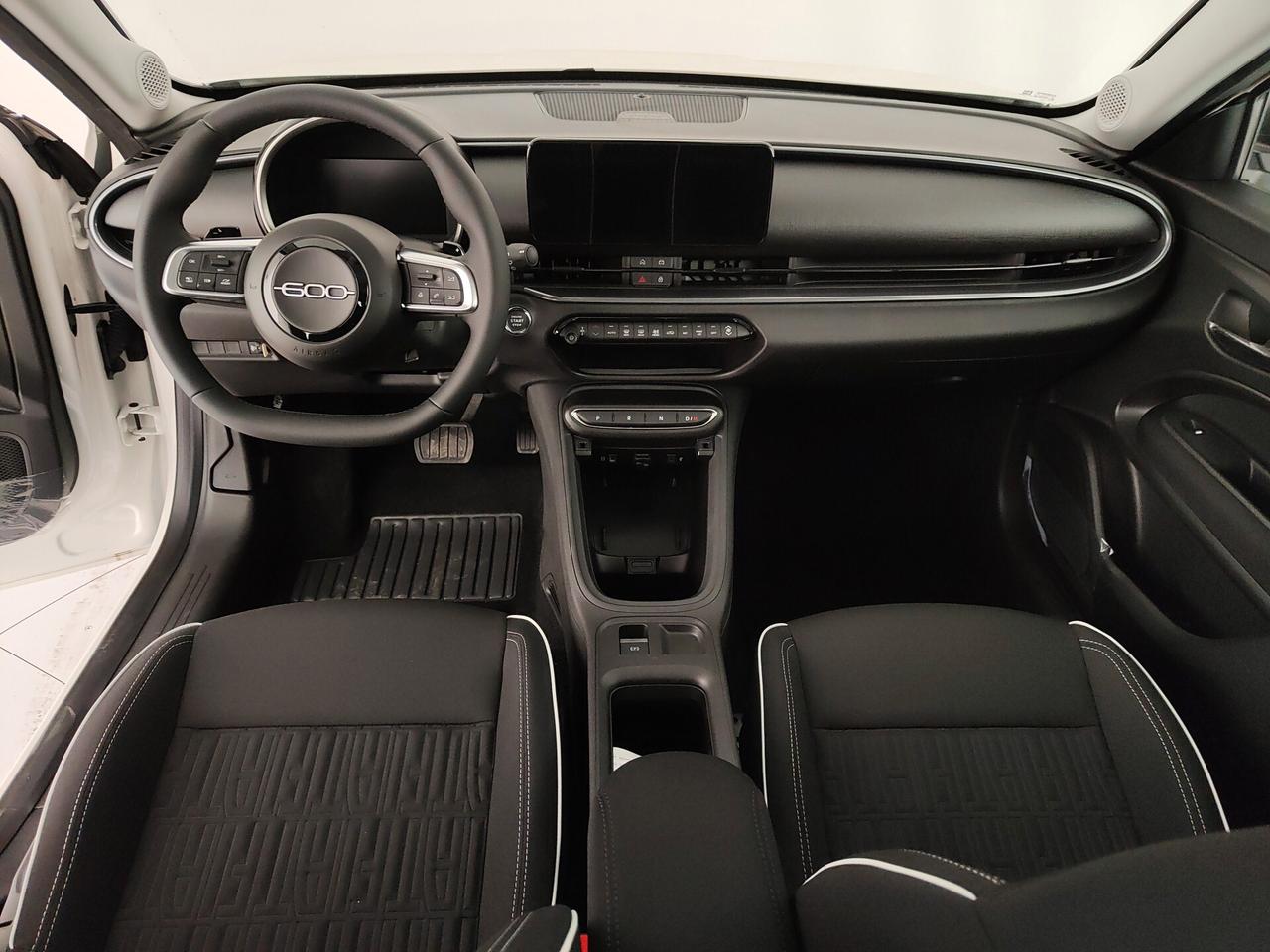 Fiat 600 Hybrid 110 CV DCT MHEV