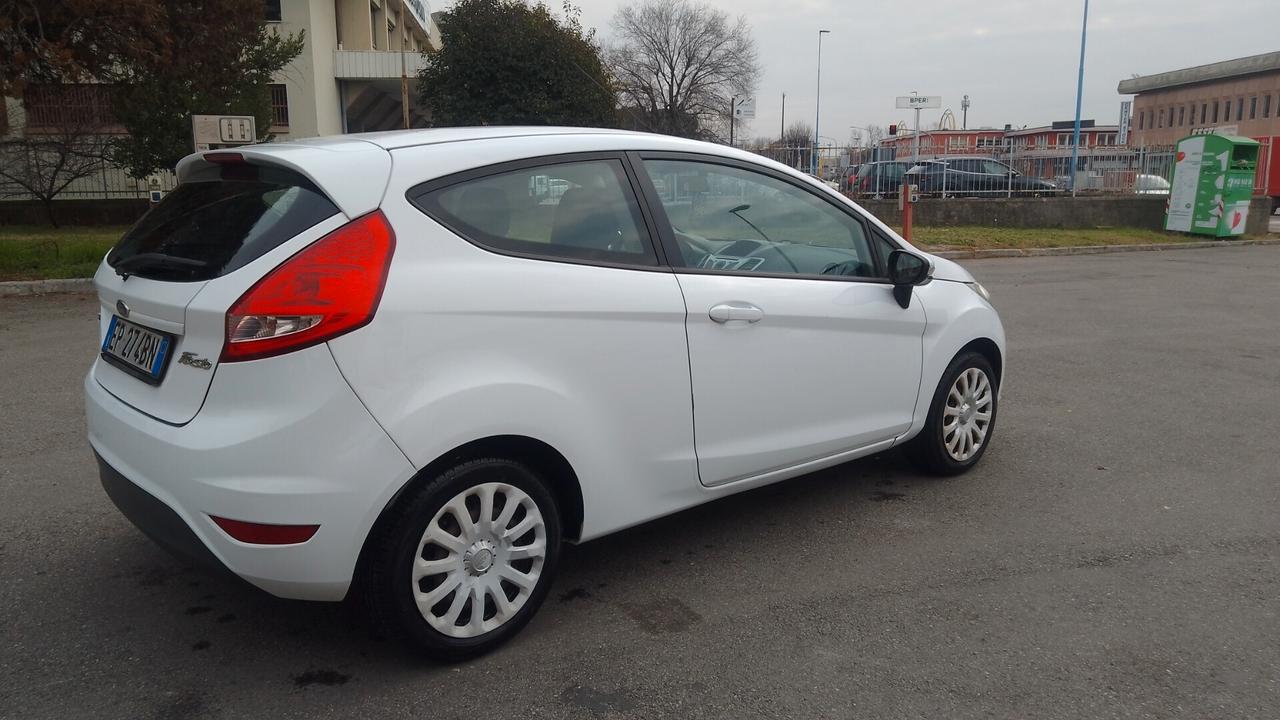 Ford Fiesta 1.2 60CV 3p. Tit. BZ GPL 2036 neop 13