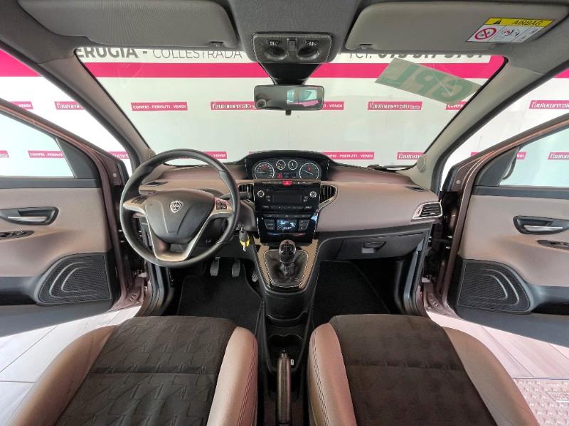 LANCIA Ypsilon 3ª serie Ypsilon 1.2 69 CV 5 po...