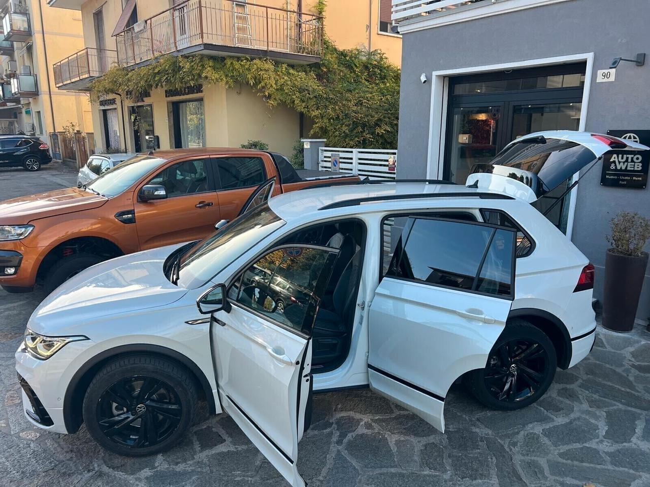 VW TIGUAN 2.0 TDI 200cv SCR DSG 4MOTION R-LINE