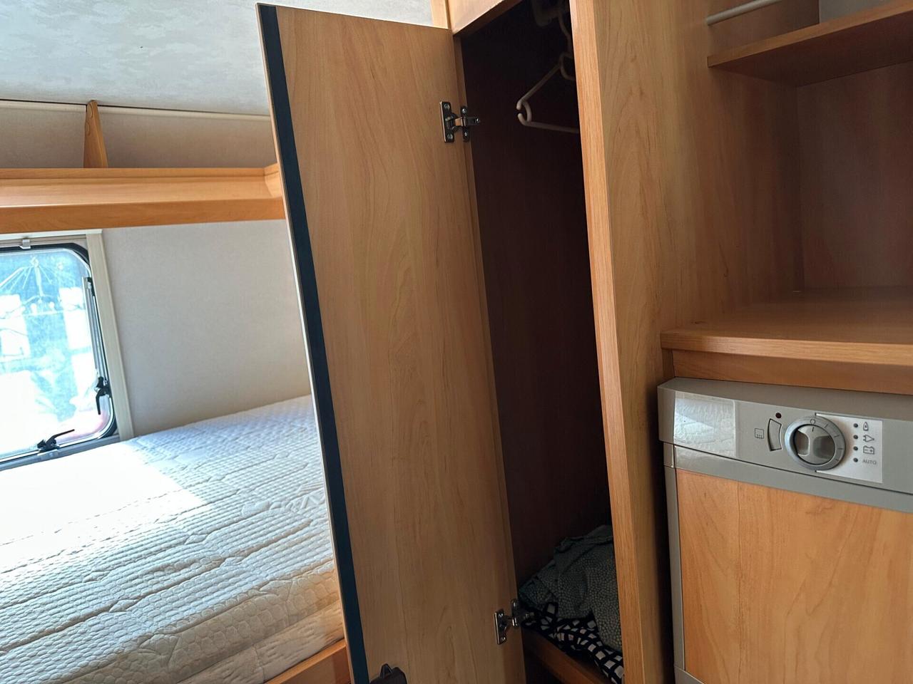 SEA Camper Mansardato Sharky M6