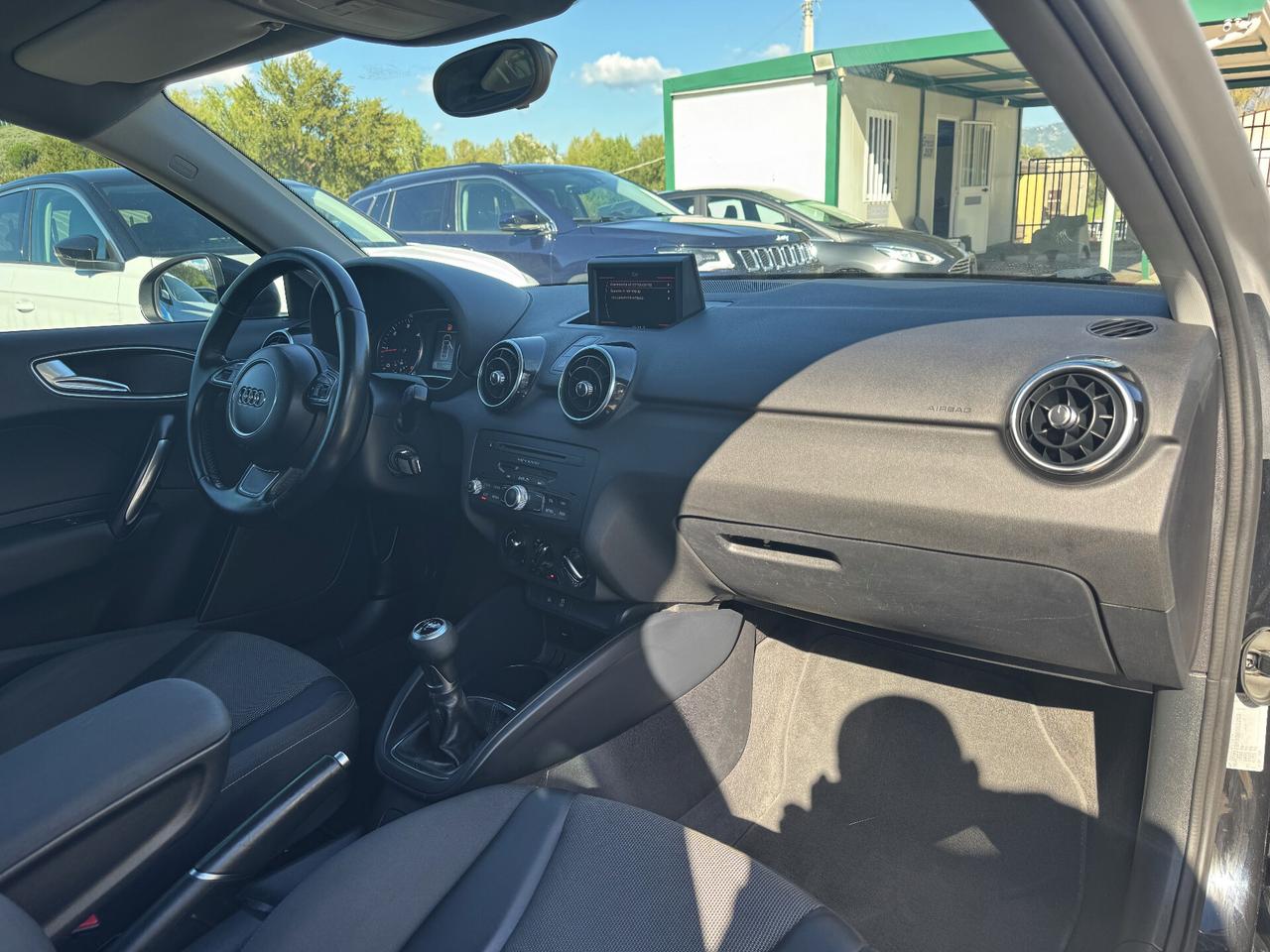 AUDI A1 1.6TDI AMBITION/MMI