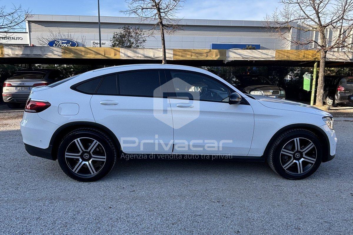 MERCEDES GLC 220 d 4Matic Coupé Premium