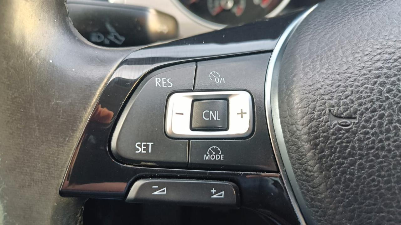 Volkswagen Golf Sportsvan Business 1.6 TDI 110CV BMT