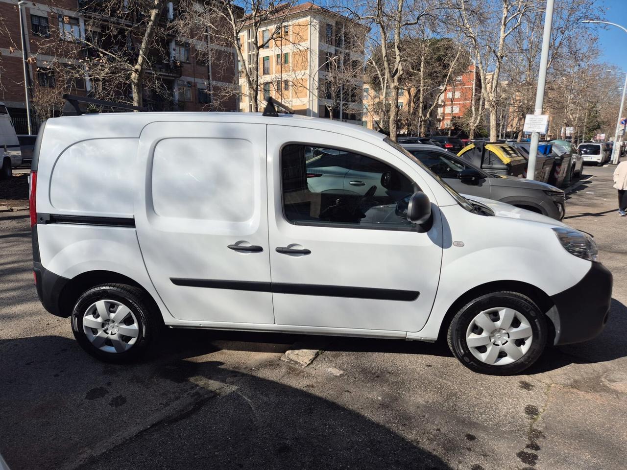 Renault Kangoo dCi 95CV Express + IVA