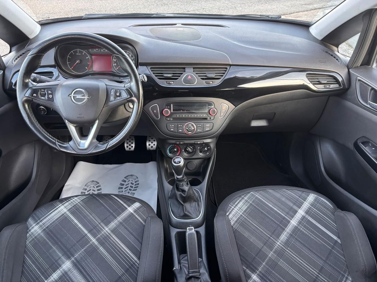 Opel Corsa 1.2 5 porte Innovation