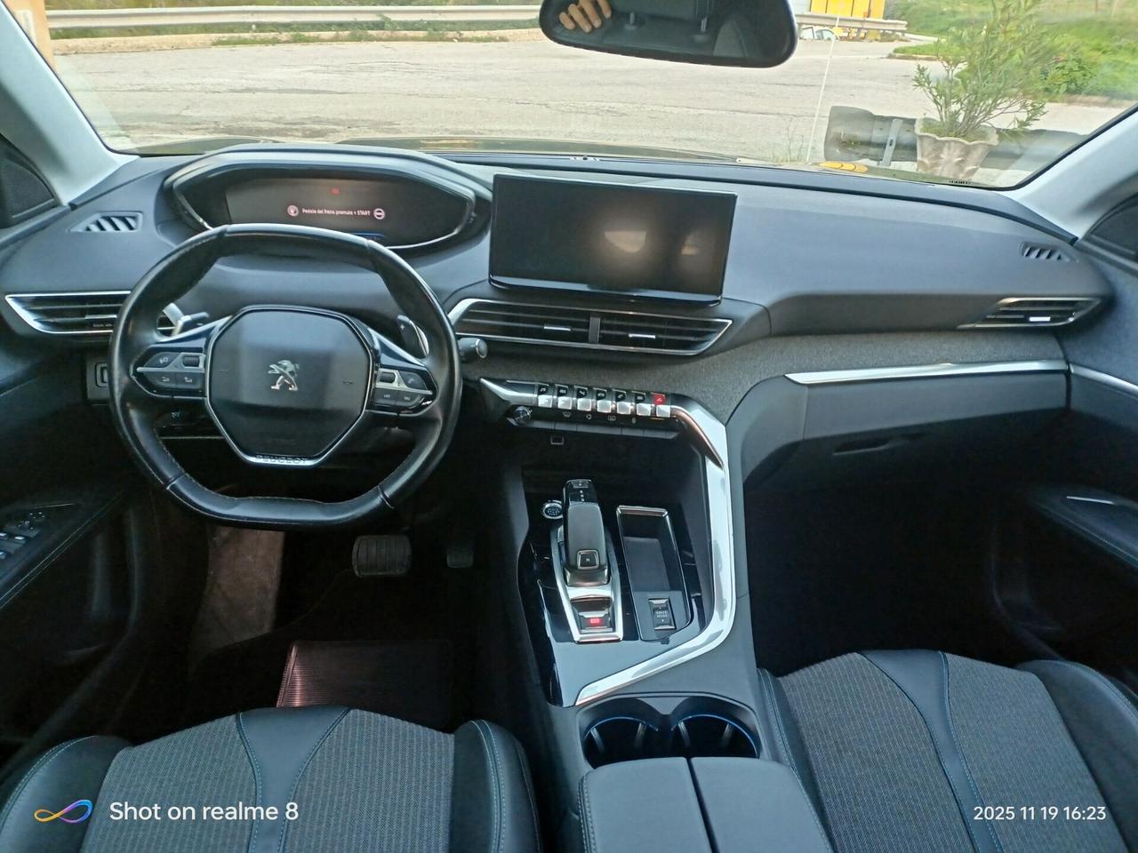 Peugeot 3008 BlueHDi 130 S&S Allure Pack modello 2020