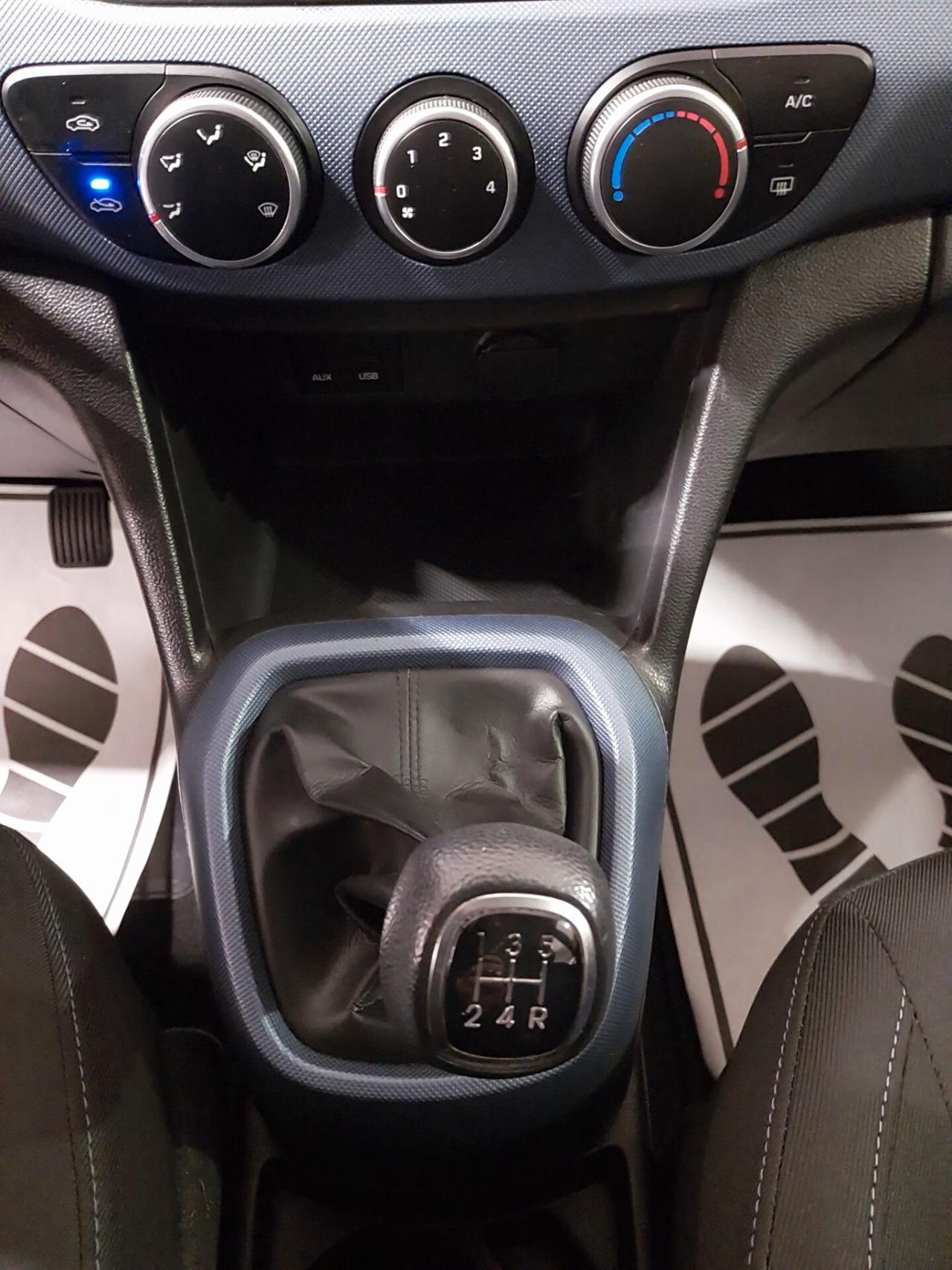 Hyundai i10 1.0 MPI Style - ok neopatentati