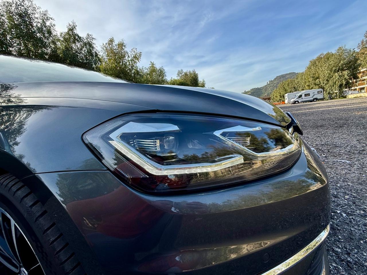 VOLKSWAGEN GOLF 1.6 TDI 115 CV DSG SPORT R LINE