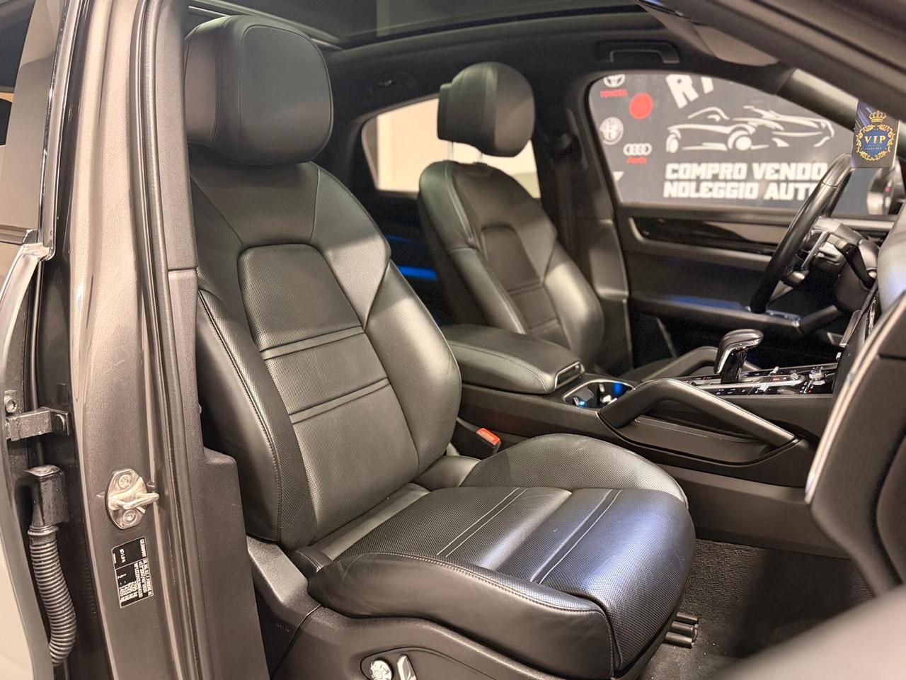 Porsche Cayenne Coupé 3.0 V6 E-Hybrid