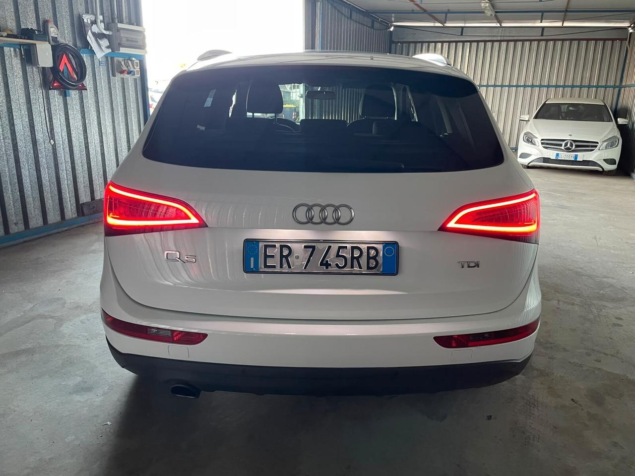 AUDI Q5 2.0 TDI UNICO PROPRIETARIO