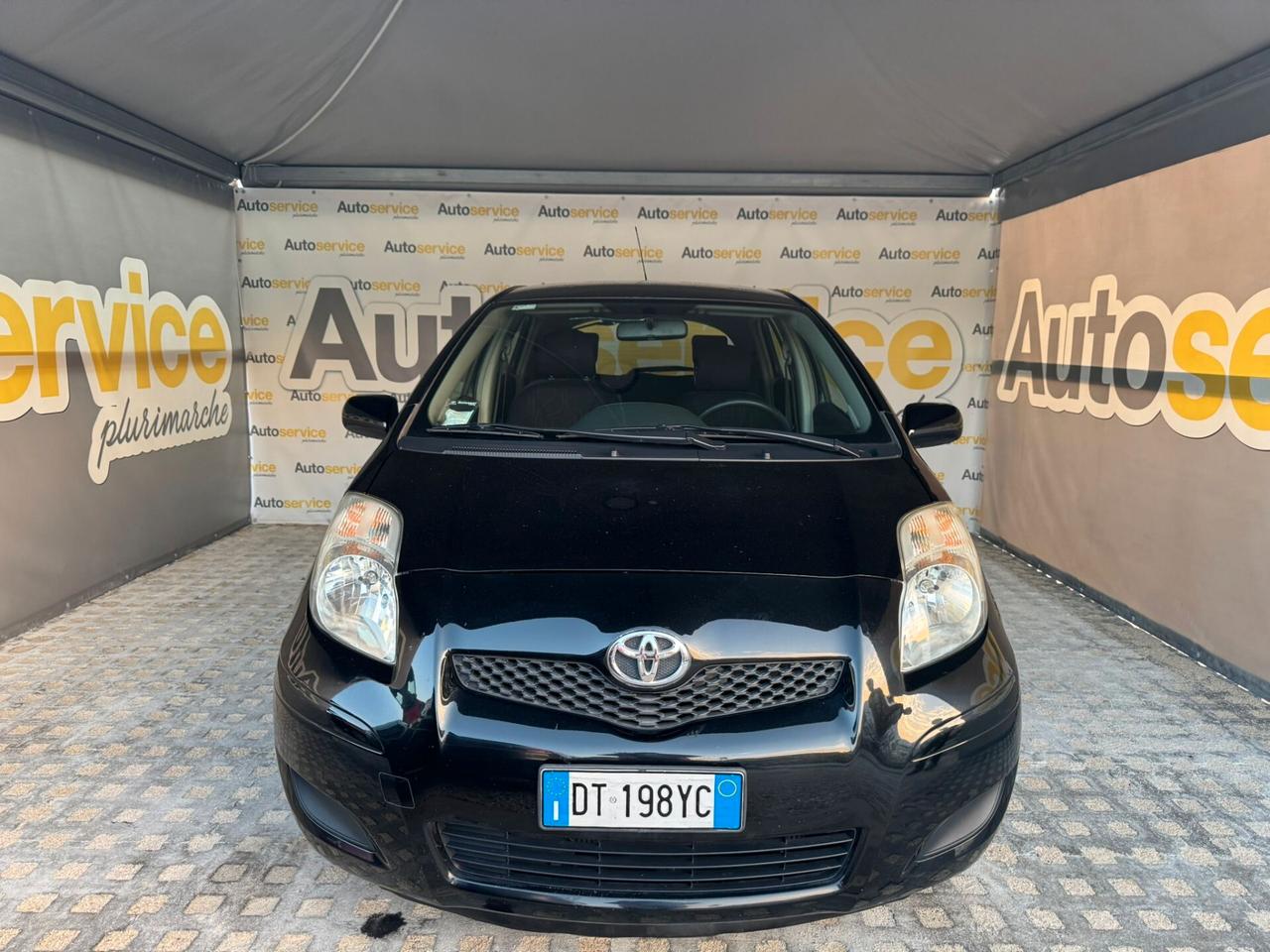 Toyota Yaris 1.0benzina 5 porte