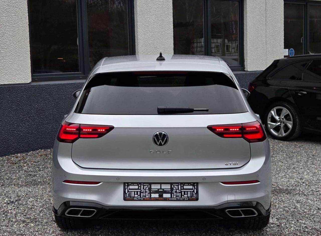 Volkswagen Golf 1.0 eTSI R-line DSG