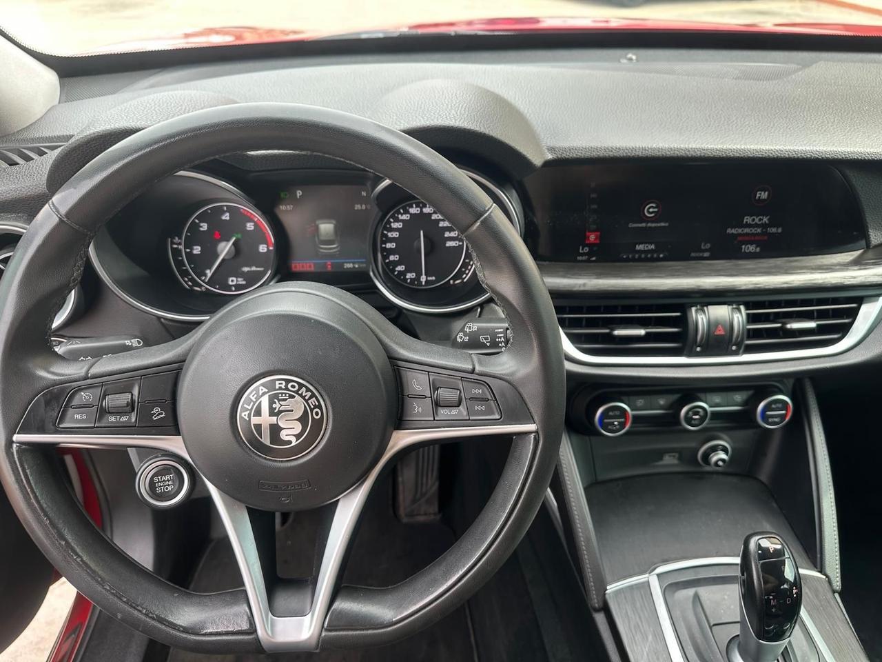 Alfa Romeo Stelvio 2.2 Turbodiesel 210 CV AT8 Q4 Super