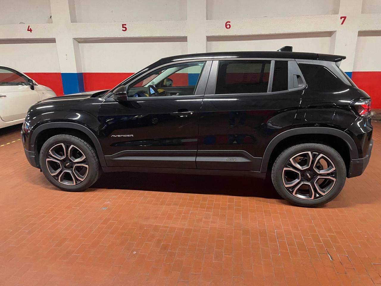Jeep Avenger 1.2 Turbo 100 CV Summit