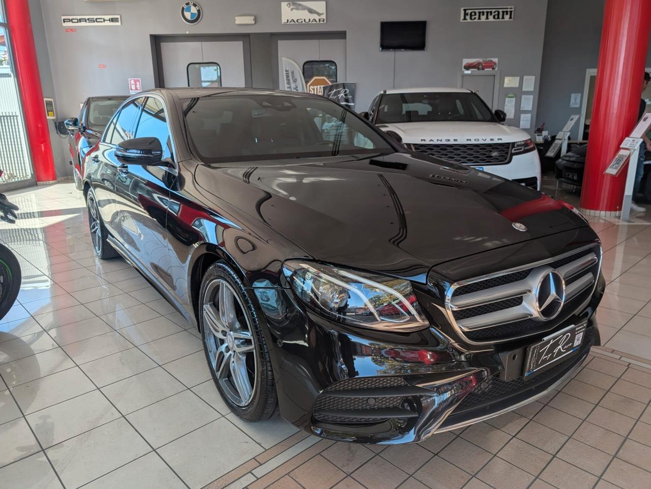 Mercedes E 220 DIESEL BERLINA AMG