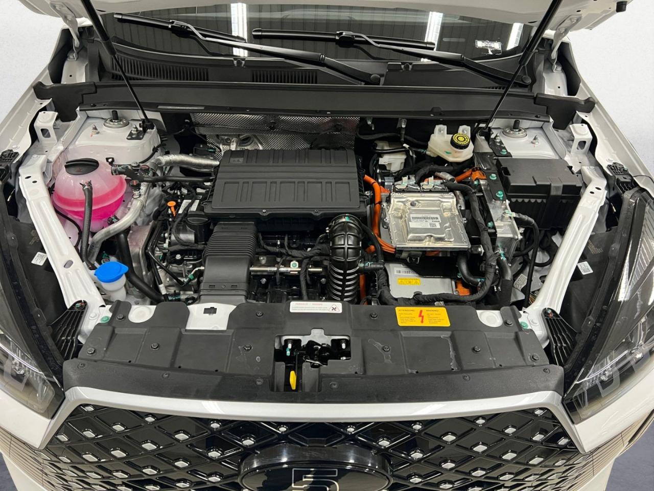 DR Automobiles DR5 NEW DR 5 1.5 HEV