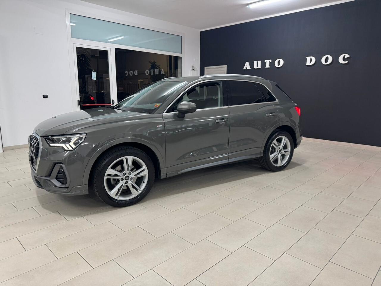 Audi Q3 SPB 35 TDI S tronic line edition