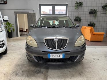 Lancia Ypsilon 1.2 16V Argento