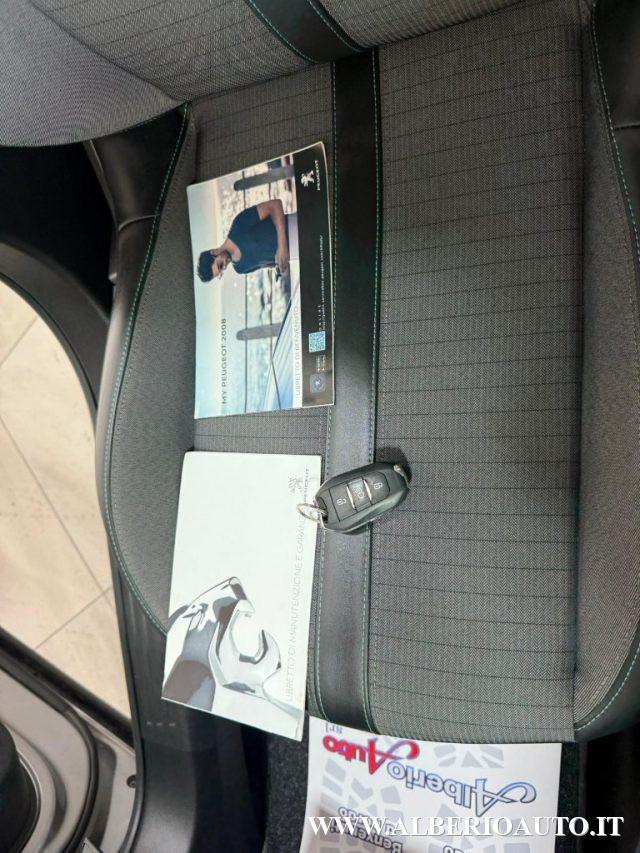 PEUGEOT 2008 BlueHDi 130 S&S EAT8 Allure