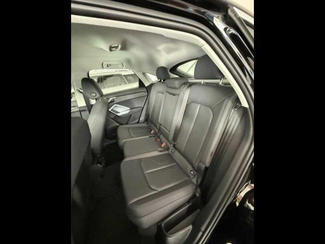 AUDI Q3 2ª serie - SPB 45 TFSI S tronic quattro edition