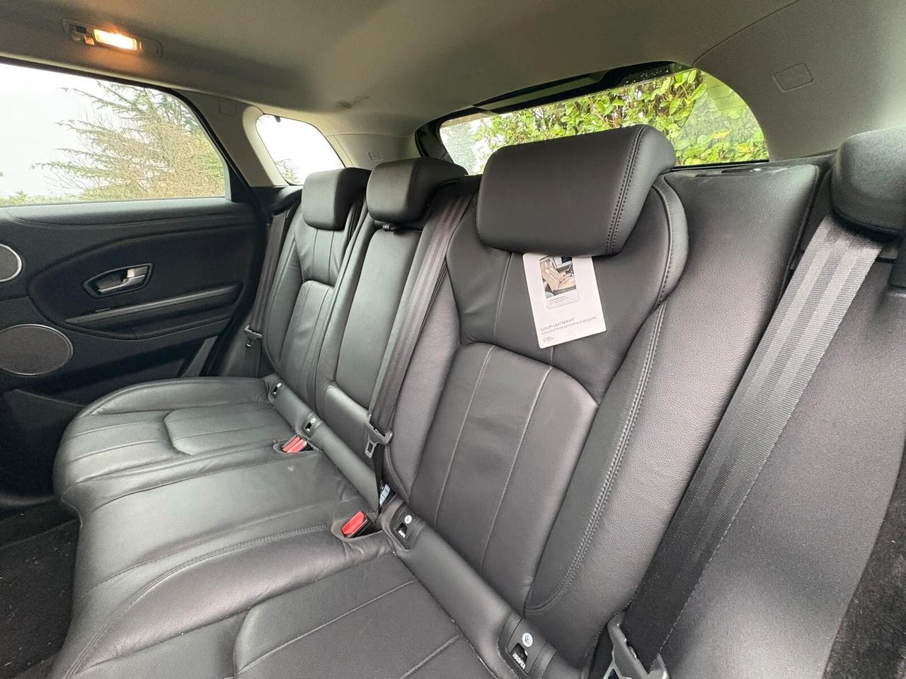 Land Rover Range Evoque 2.0 TD4 180 CV 5p. SE Dynamic