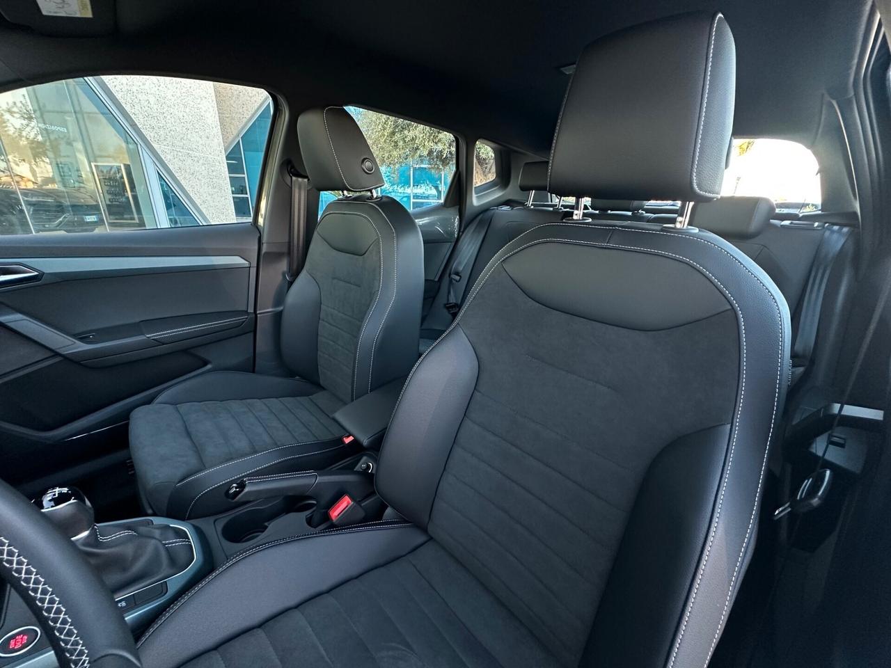 SEAT Arona 1.0 Xperience offerta T-Stock prezzo imperdibile