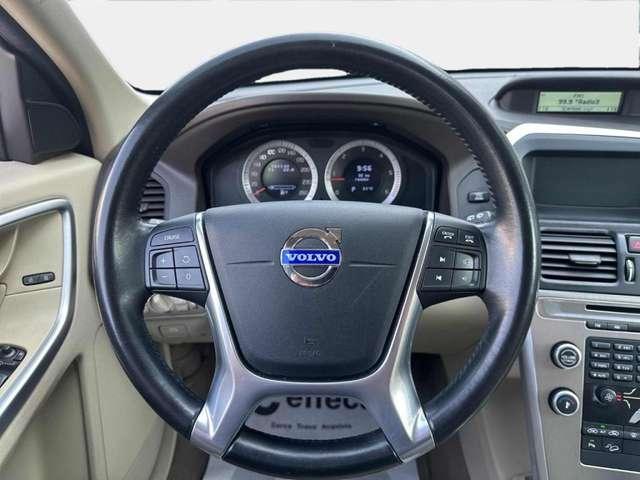 Volvo XC60 D5 AWD Geartronic Summum