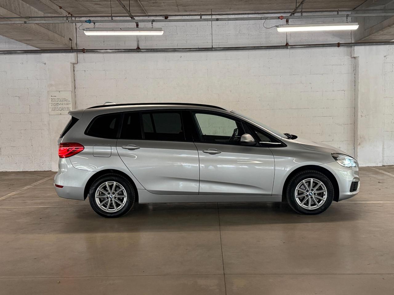 Bmw 2er Active Tourer 218d Luxury