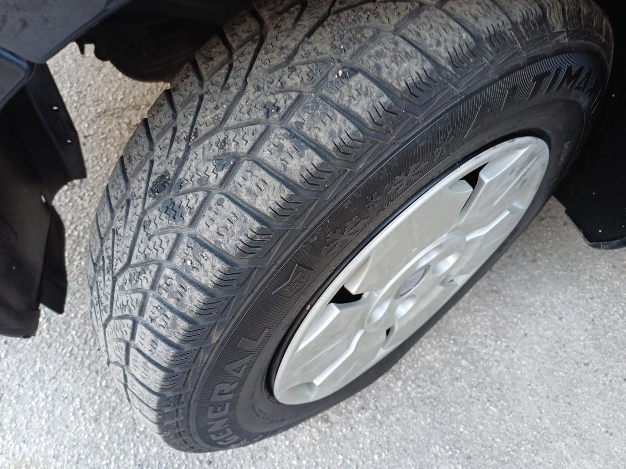 Fiat Panda 1.1 Benzina PARI AL NUOVO - 2011