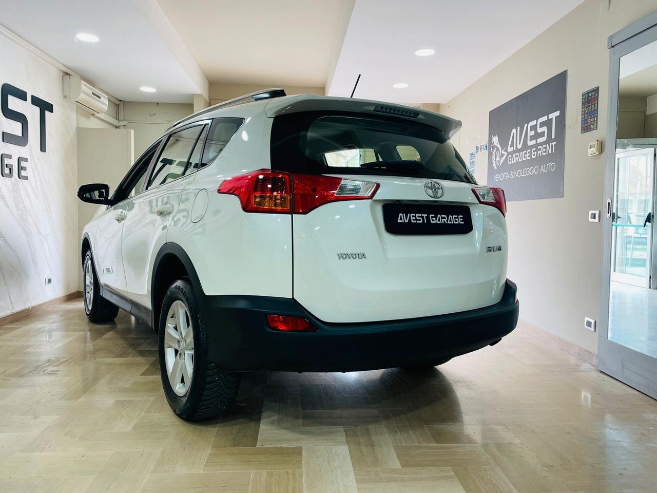 Toyota RAV 4 RAV4 2.0 D-4D 2WD