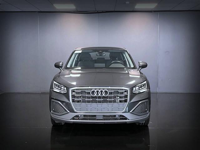 AUDI Q2 35 TFSI S tronic Business