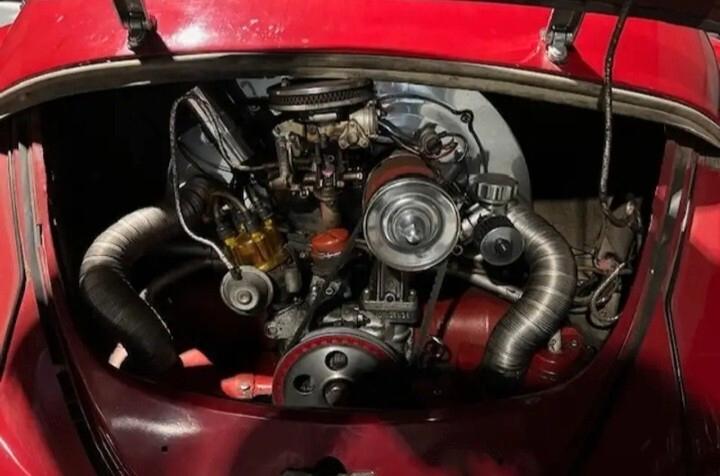 Volkswagen Maggiolino cabrio kever speedster streetmachine