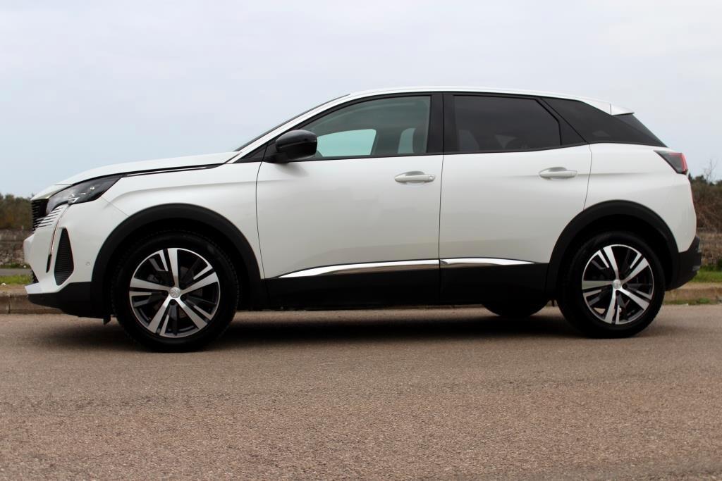 PEUGEOT 3008 1.5 BlueHDi 130 CV EAT8 *LED