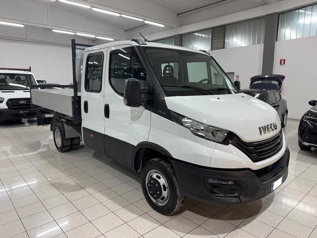 Daily 35C14 DOPPIA CABINA 7POSTI RIBALTABILE