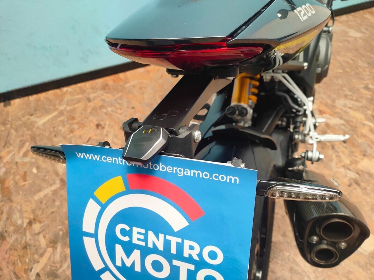 Triumph Speed Triple 1200 RS 4 anni di garanzia ufficiale