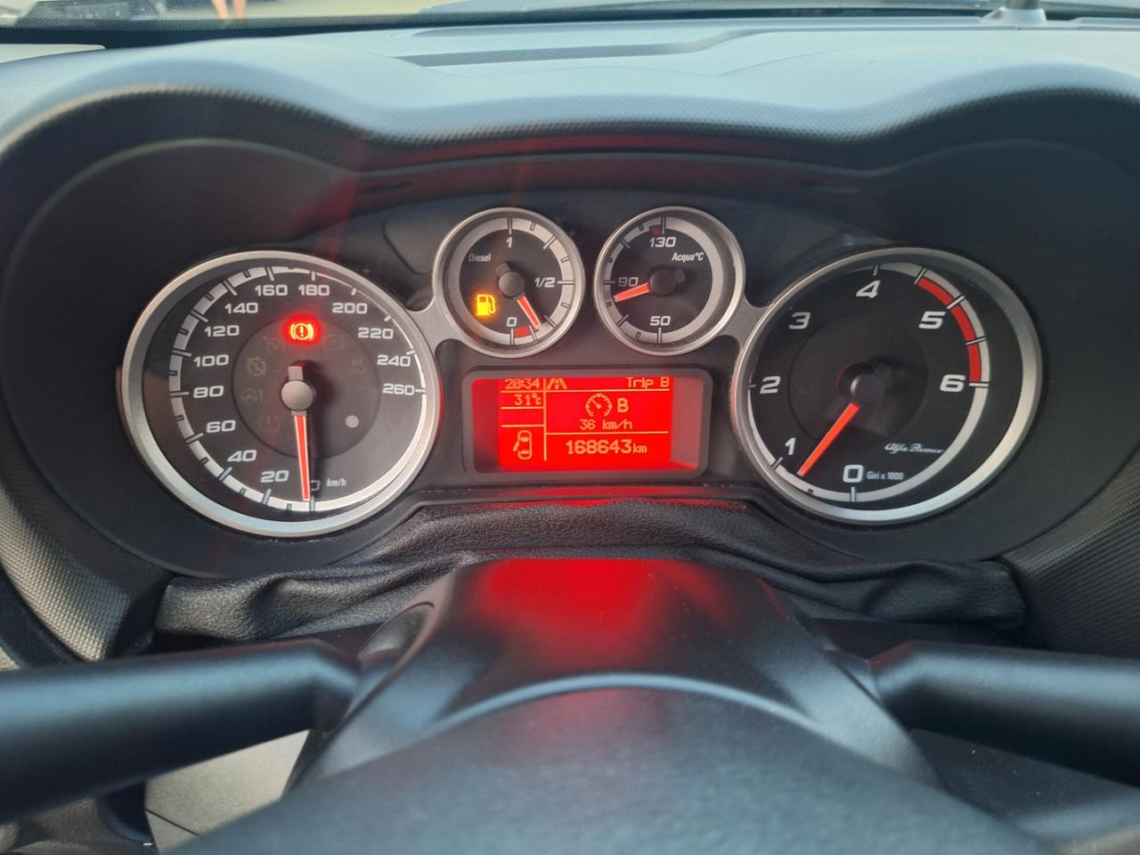 Alfa Romeo MiTo 1.3 JTDm 85cv Distinctive 2014