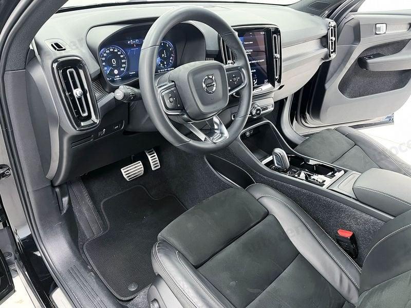 Volvo XC40 XC40 B4 197CV AWD AUT R DESIGN
