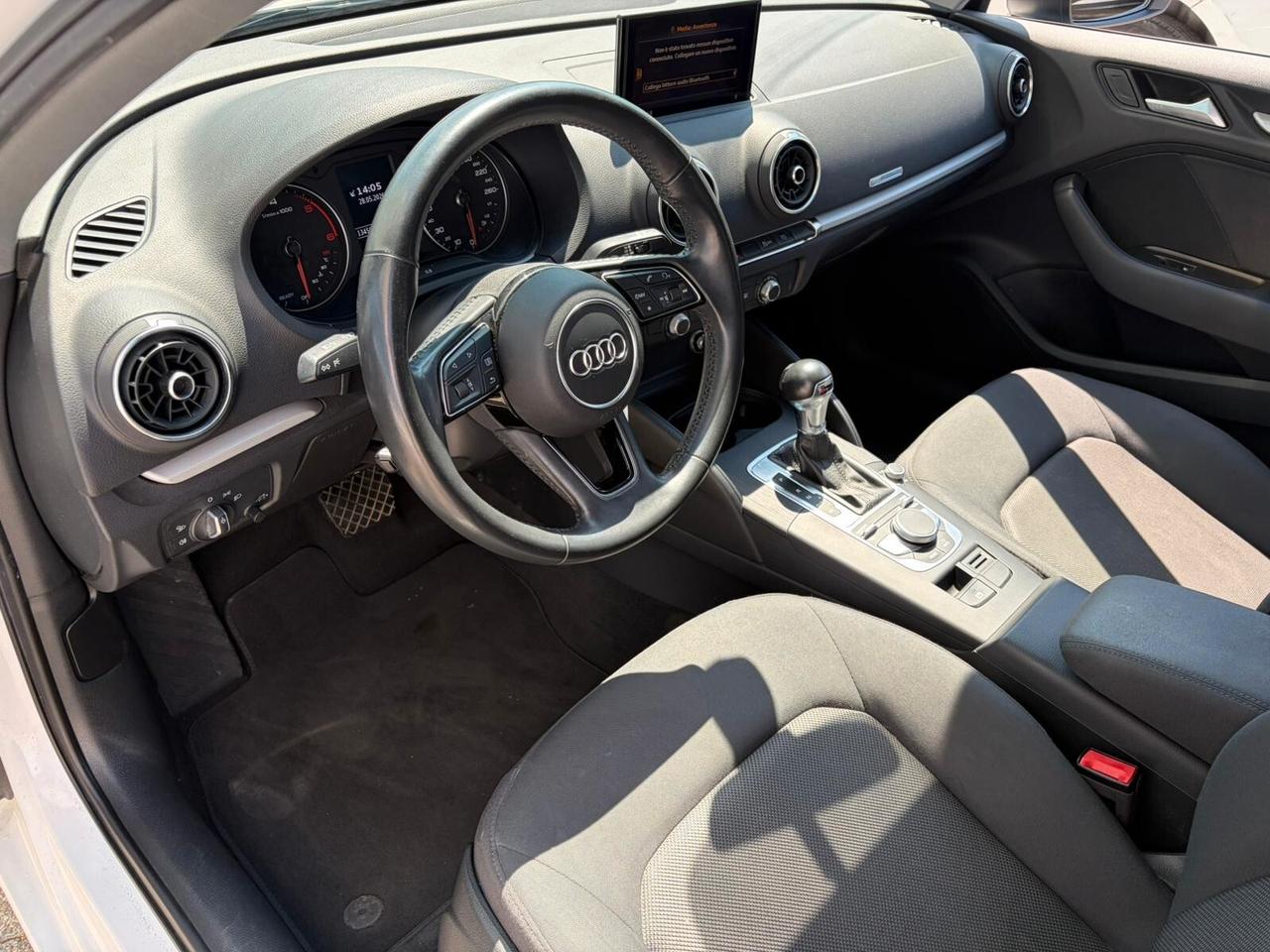 Audi A3 1.6 TDI 116 CV S tronic Design*EURO6